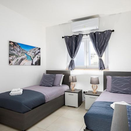 Modern & Spacious 2Br Apartment With Country Views - Close To Xemxija Bay St. Paul's Bay Exterior photo
